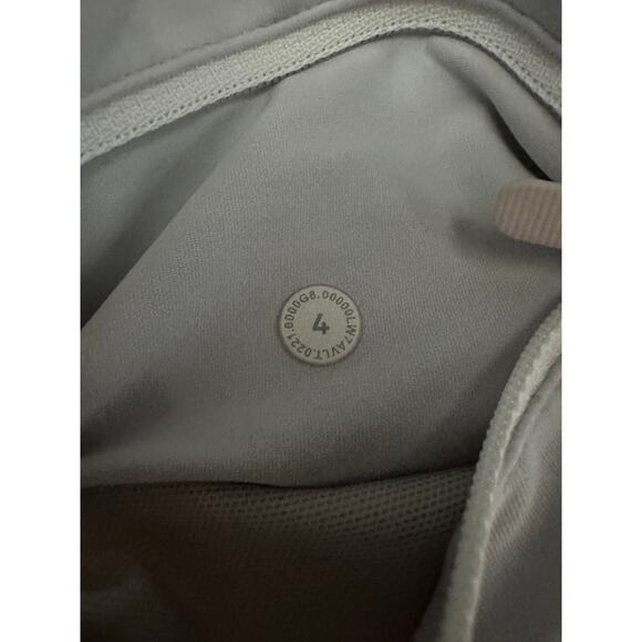 Lululemon Speed Up Short Long *4" Updated Fit size 4 - Picture 4 of 7